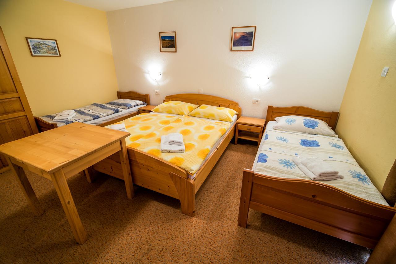 Bed & Breakfast Hisa Resje Hotel Bohinj Room photo