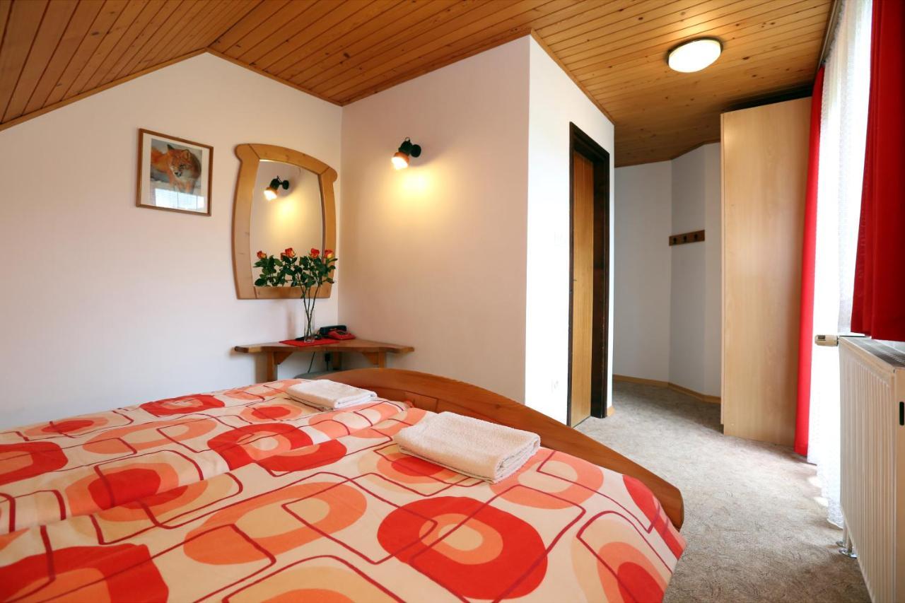 Bed & Breakfast Hisa Resje Hotel Bohinj Room photo